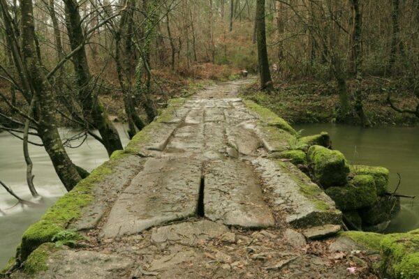 La Gran Obra de los Caminos de Santiago vol9 11 1 600x400 - La Gran Obra de los Caminos de Santiago-Camino Portugués (VOLÚMENES IX-XI)