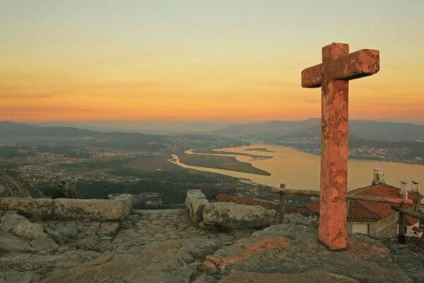 Monasterios y conventos de la Peninsula iberica vol1 3 600x400 - Monasterios y Conventos de la Península Ibérica - Volumen I