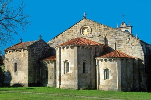 Monasterios y conventos de la Peninsula iberica vol2 1 600x400 - Mosteiros e Conventos da Península Ibérica - Volume II