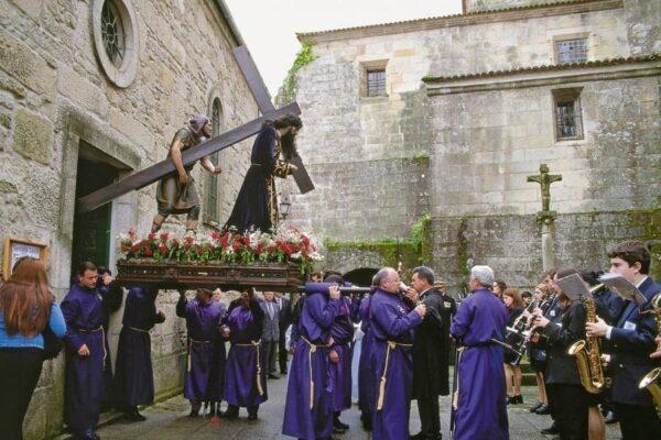 La Semana Santa en Galicia. Volumen III - Image 3