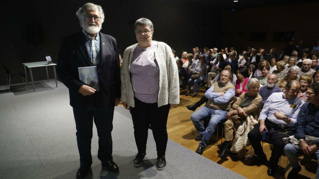 Maria Castro Curandeiras Faro de vigo 1024x576 - Marisa Castro: “Os curandeiros tiñan coñecementos de plantas e tamén un don para sanar”